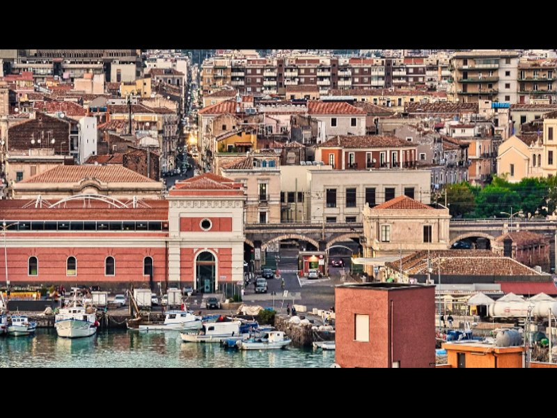 Informazioni sui prezzi di ristrutturazione del bagno a Catania e su come risparmiare con i preventivi online.