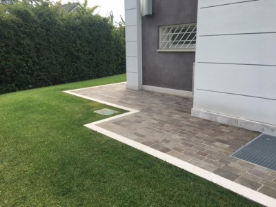 Prezzi per la realizzazione di un marciapiede variano in funzione dei materiali. Scoprili su Edilnet