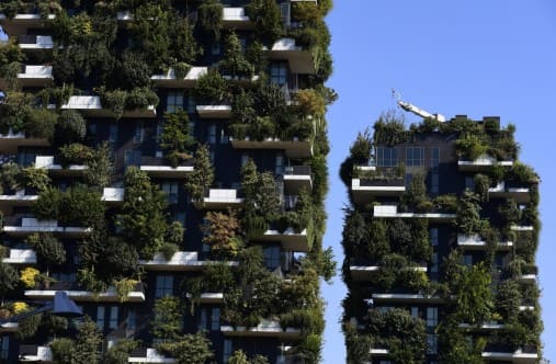 Le ristrutturazioni in bioedilizia possono costare di più, ma consentono di recuperare grazie all'efficientamento energetico.
