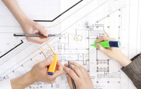 Per sapere quanto costa un geometra è utile richiedere almeno tre o quattro preventivi.