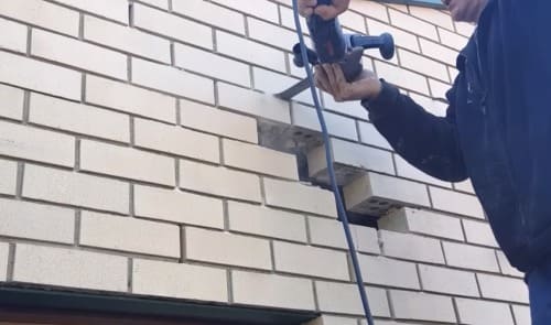 Il costo per realizzare il taglio a forza di muratura può variare in base a differenti fattori.