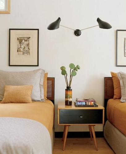 Progettazione interni Bollate. Una camera da letto in stile retr&ograve;.