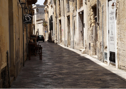 Una guida per calcolare i prezzi della ristrutturazione casa a Lecce con i preventivi di Edilnet.