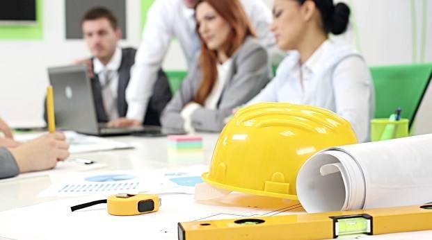I geometri sono i professionisti più indicati per la gestione di tutte le pratiche comunali relative al tuo immobile