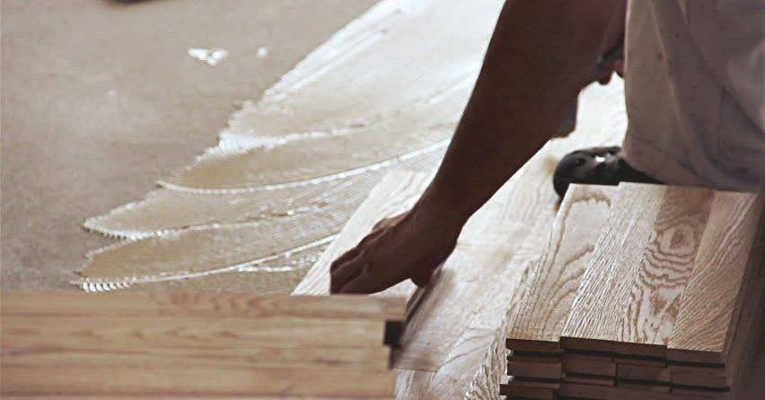 Per la posa e lucidatura del parquet è necessario rivolgersi ad imprese qualificate nella propria zona.