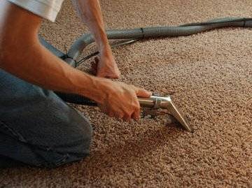 Per una perfetta pulizia della moquette si devono usare apparecchiature professionali.