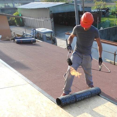Per avere più di un preventivo per un lavoro di impermeabilizzazione puoi inviare una richiesta direttamente su Edilnet.it.