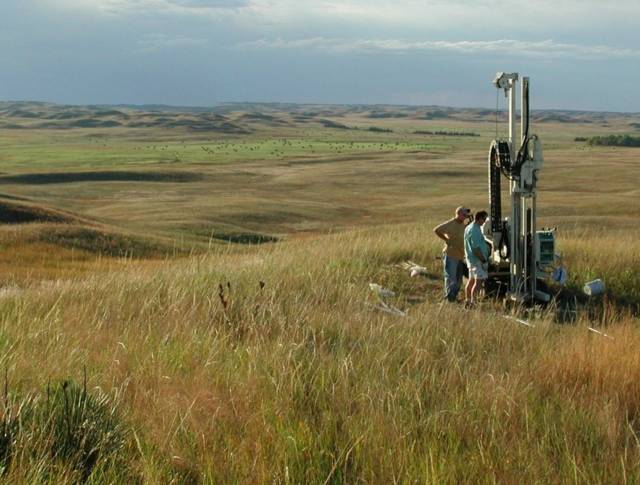 Per effettuare dei sondaggi geologici relativi alla stabilità del tuo immobile devi rivolgerti a geologi qualificati nella tua zona