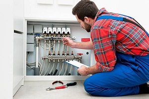 Tecnico termoidraulico in Lazio, azienda partner di Edilnet, specializzato in installazione e manutenzione impianti termici e idraulici