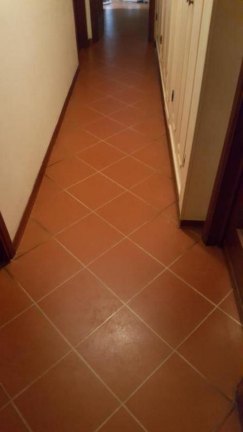 Trattamento pavimento in parquet e cotto - Foto 2