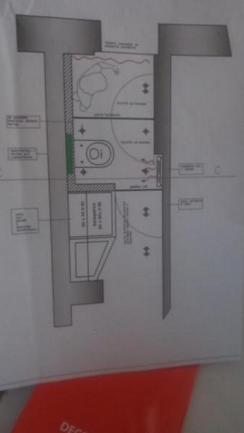 Ristrutturazione bagno con parziale rifacimento impianto idraulico - Foto 1