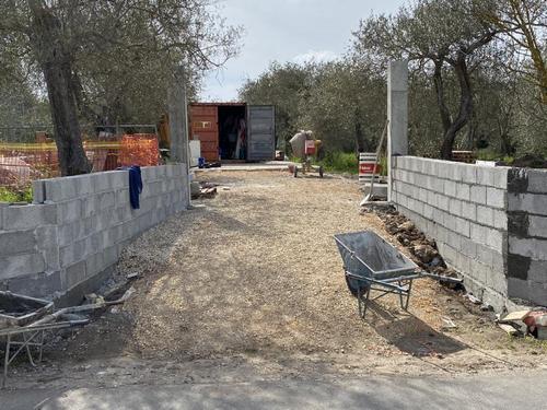 Realizzare un cancello scorrevole in ferro zincato a Sassari - Foto 1
