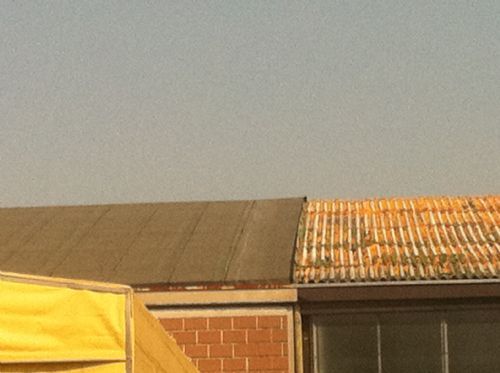 AVREI BISOGNO DI UN PREVENTIVO PER LA COPERTURA DI UN TETTO IN ETERNIT DI C.CA MQ. 1000. - Foto 2