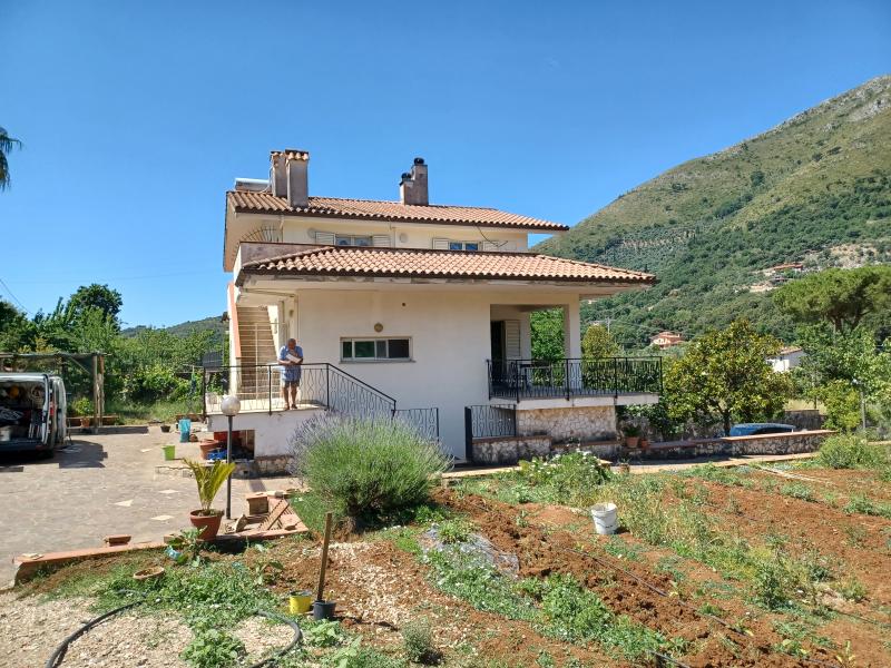 Montaggio e smontaggio ponteggio a Itri (LT) - Foto 1