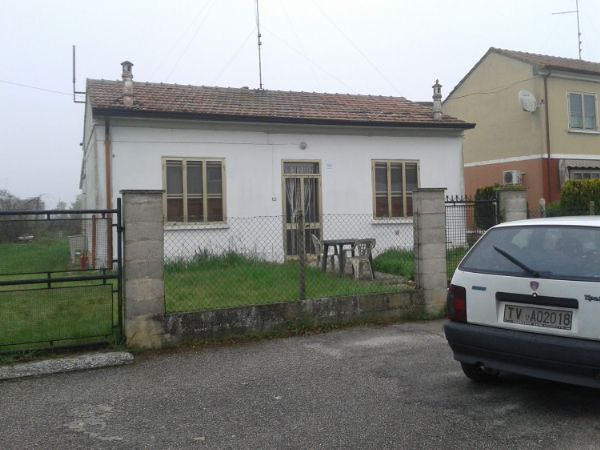 Ingegnere per costruire monolocali a Riva del Po (FE) - Foto 1