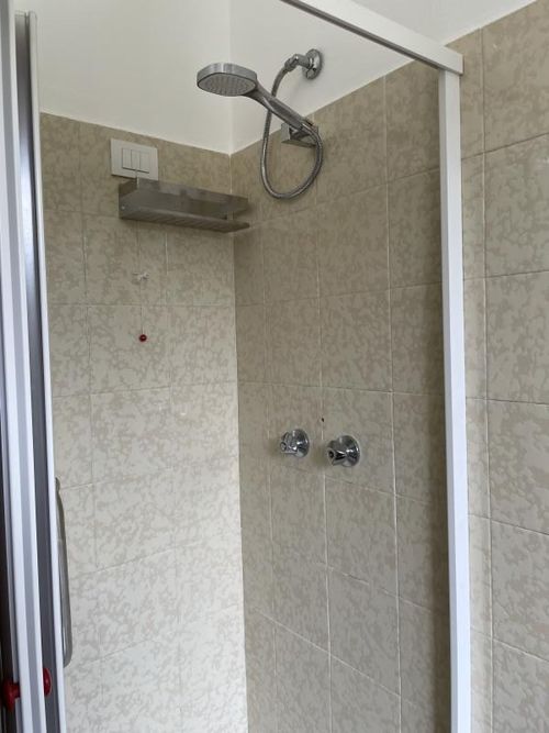 Sostituzione sanitari bagno abitazione a Gignese (VB) - Foto 3