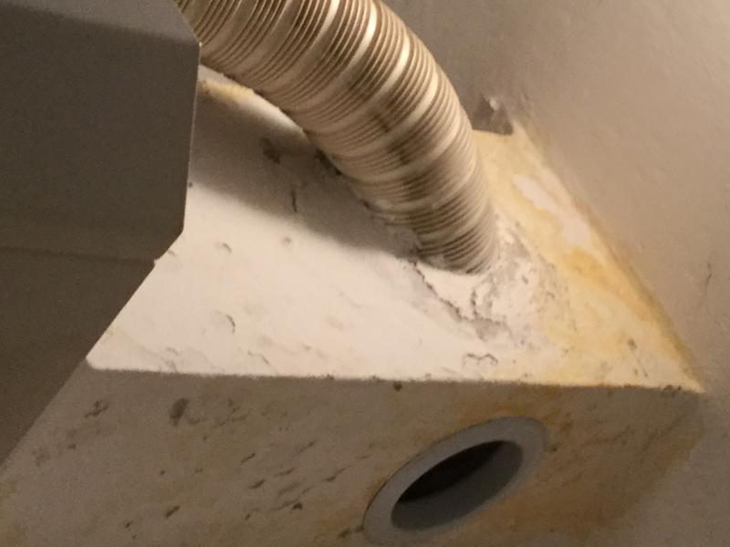 Foto 2 per la domanda: Condensa della canna fumaria della caldaia a condensazione