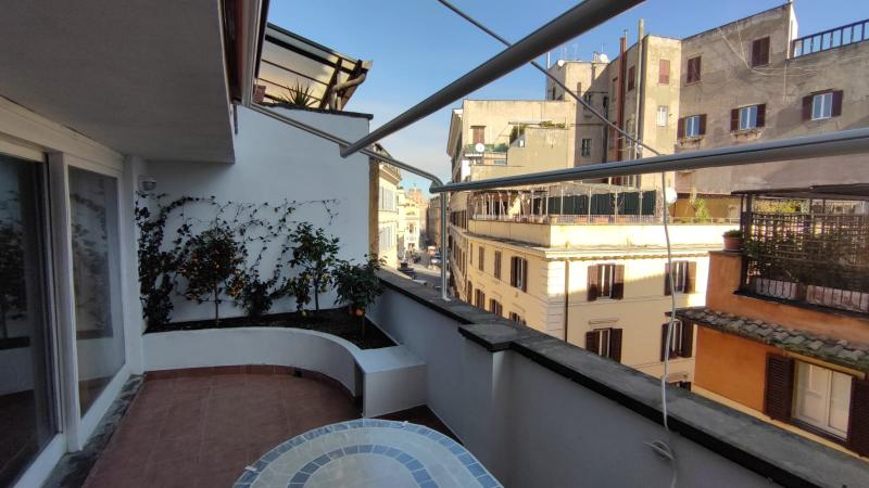 Impermeabilizzazione di terrazzo di 15 mq al quart...
