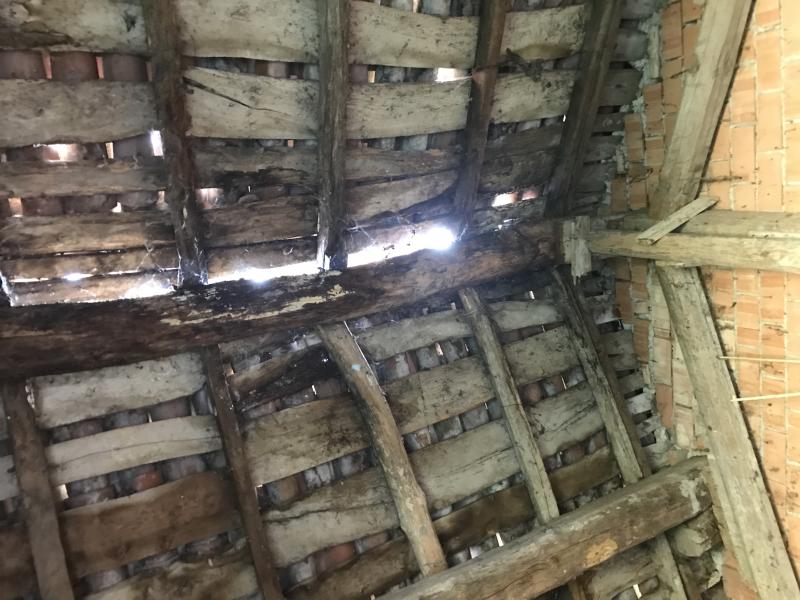 Rinforzo 3 travi in legno: è possibile senza la so...