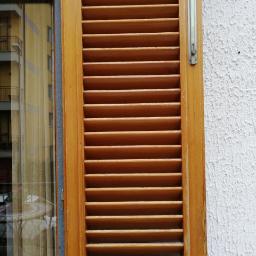 Foto 2 per la domanda: Sverniciatura porte finestre: mi potete aiutare a trovare qualcuno?
