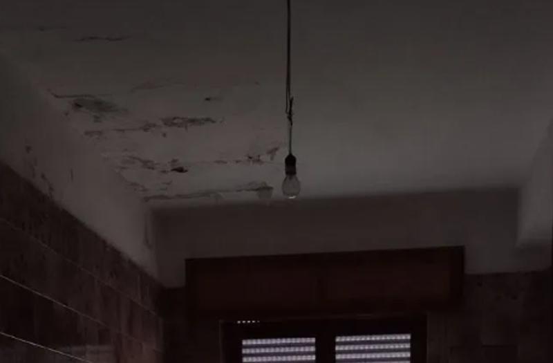 Quanto costerebbe la riparazione del soffitto?