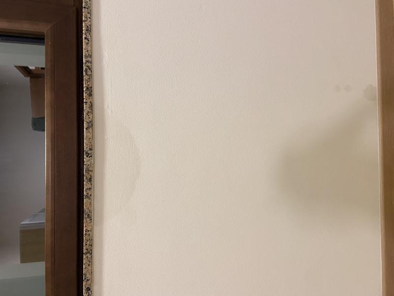 Foto 3 per la domanda: Infiltrazione acqua su serramento: mi aiutate a capire?