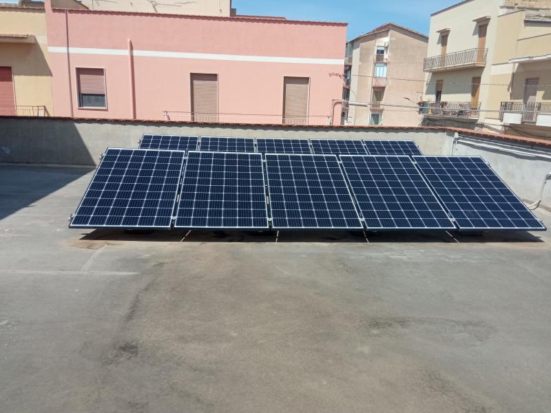 Foto 1 per la domanda: Come rifare le pendenze di un terrazzo con impermeabilizzazione e piastrellatura?