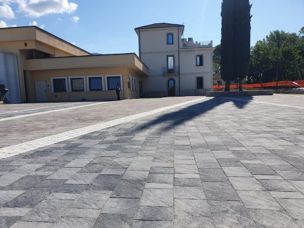 Rifare pavimentazione esterna e posto auto: serve...