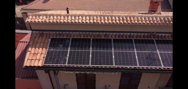 Foto 1 per la domanda: Ampliamento impianto nel centro storico: quali sono i vincoli comunali?