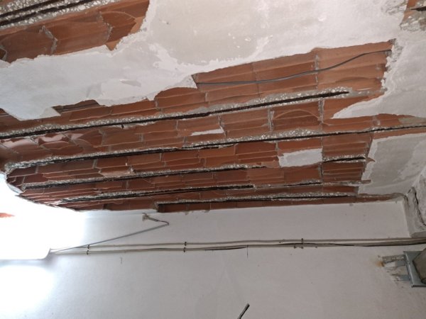 Come ripristinare un solaio degradato a seguito ca...