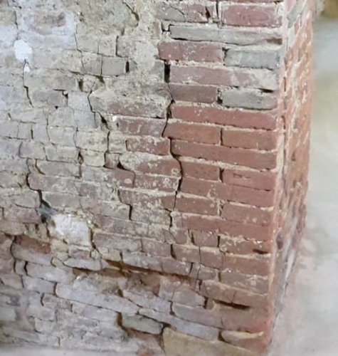 Il costo da sostenere per rinforzare un maschio murario dipende dalla tecnica utilizzata.