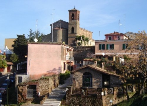 Per conoscere il costo di una ristrutturazione casa ad Ardea è importante confrontare più preventivi.