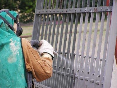 Consigli e prezzi per interventi di sabbiatura: Leggi la guida su Edilnet.it