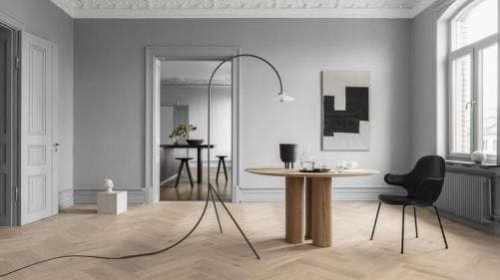 Gli interni di un appartamento ristrutturato a Cesena.