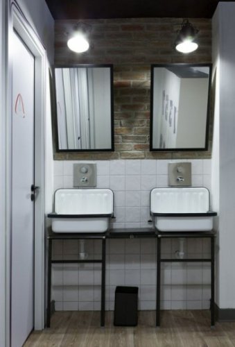 Ristrutturazione bagno Cernusco sul Naviglio. Esempio di bagno ristrutturato in stile industrial.