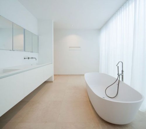 Bagno moderno a Cinisello Balsamo.