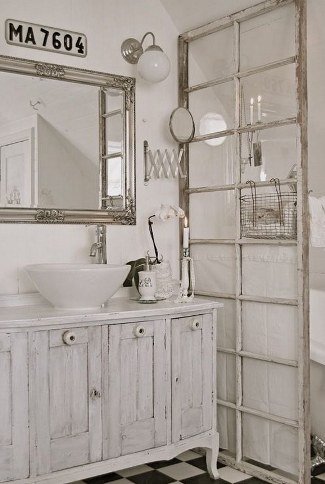 Ristrutturazione bagno Cernusco sul Naviglio. Esempio di bagno in stile shabby.