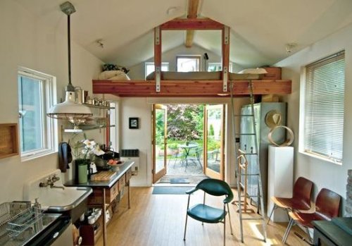 Un garage trasformato in loft, per cui è stato richiesto il cambio di destinazione d'uso.