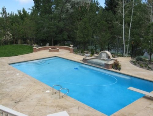 Una piscina con il filtro pulito.