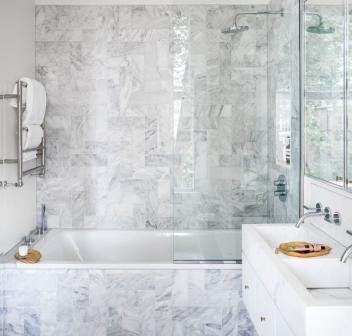 Il risultato di una ristrutturazione bagno a Lecco.