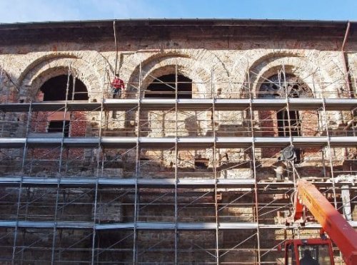 La ristrutturazione di un immobile sottoposto a vincolo monumentale.